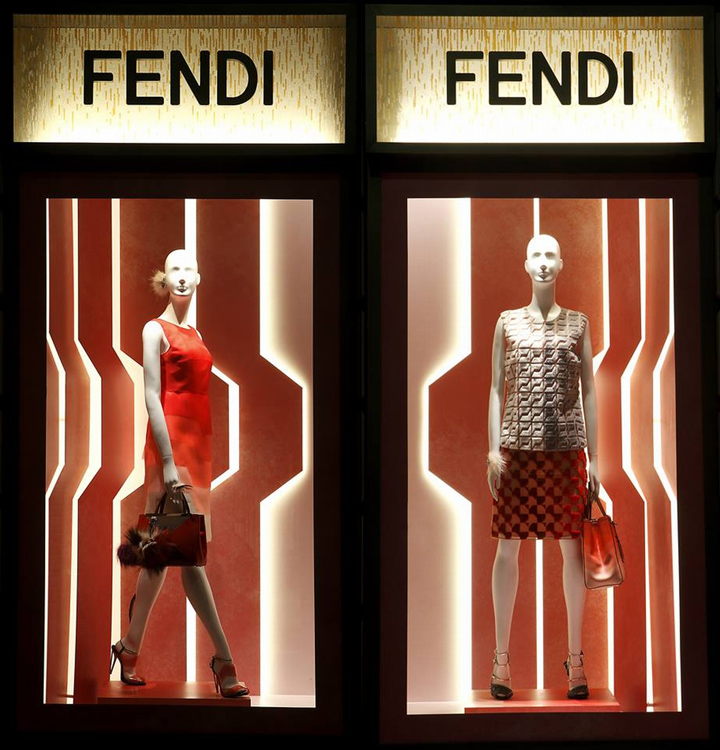 Fendi專賣店的櫥窗設(shè)計(jì)